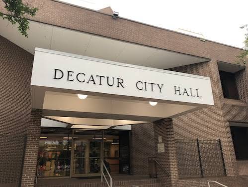 Decatur City Commission To Discuss Ending Residential-Only Parking Districts At Monday Meeting