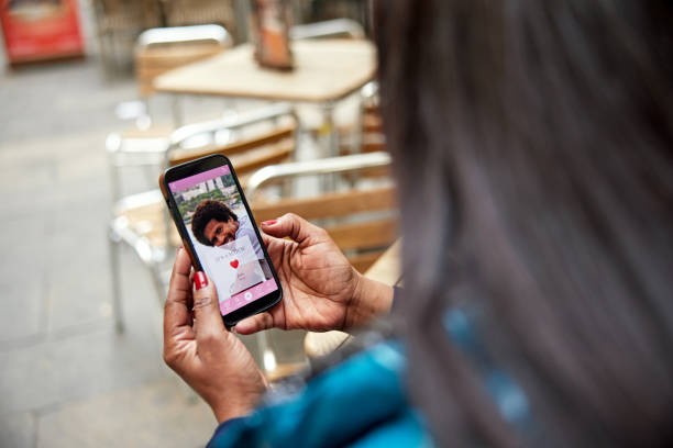 The New Dating Game: How Single Adults Over 50 Are Rewriting the Rules of Romance