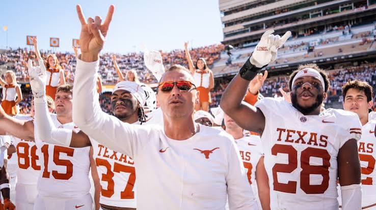 NCAAF Rankings & Weekend Scores: Texas Stays #1, Georgia Remains #2, Florida Enters The Top 10 + Week 4 Scores